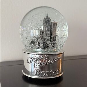 Boston Snow Globe with Silver Base